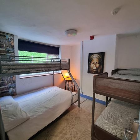 First And Last Youth Hostel Dover Eksteriør bilde