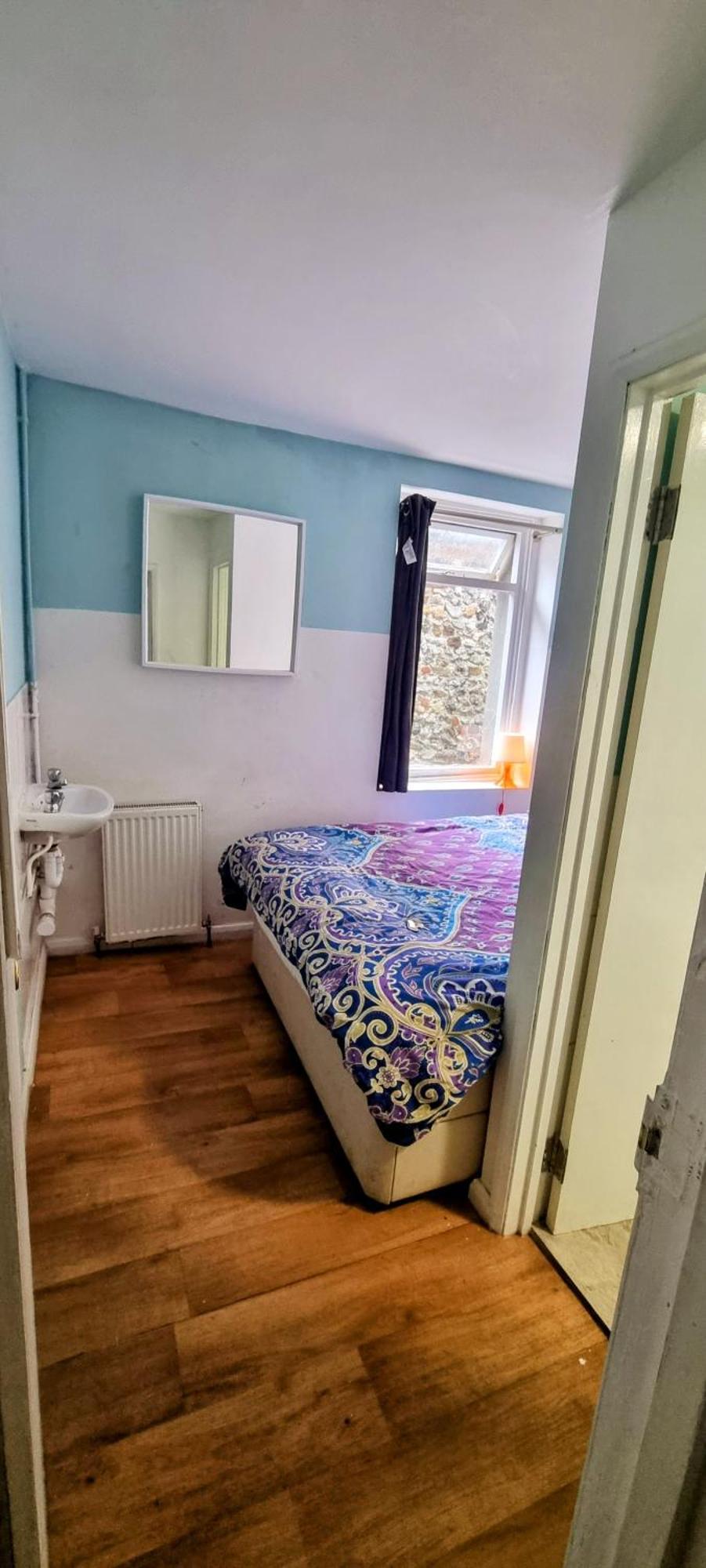 First And Last Youth Hostel Dover Eksteriør bilde